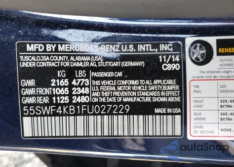 2015 Mercedes-Benz C 300 4Matic из США, поврежденный, VIN 55SWF4KB1FU027229